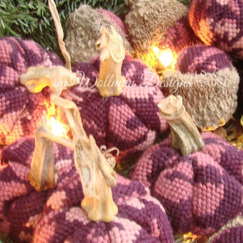 Heirloom Needlepoint Pumpkins(tm)